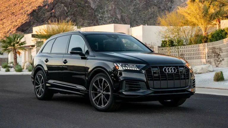2024-audi-q7-black-front-right-3qtr-1-768x432